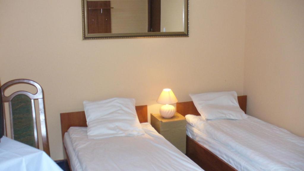 Park Hotel Myślenice Kamer foto